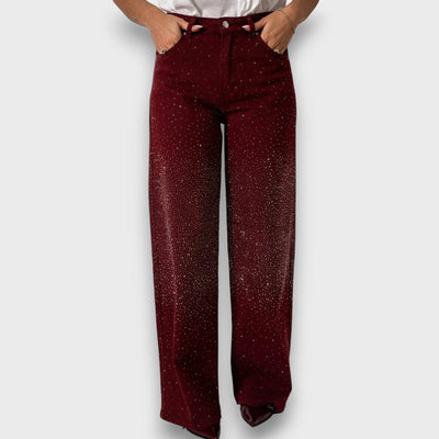 Marvie – Strassverzierte Wide-Leg Jeans in Bordeaux