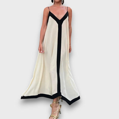 Cirema – Maxikleid mit Kontrastkante