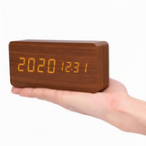 Dunkles Holz