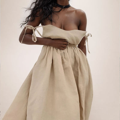 Damen Maxikleid mit elegantem Taillenschnitt und luftigen Trägern Fudus