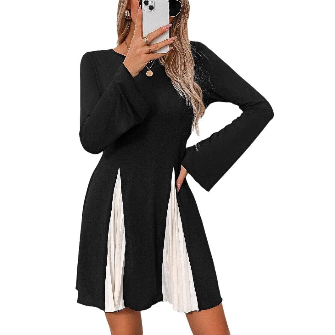 Damen ausgestelltes Kleid mit plissierten Elementen Fudus