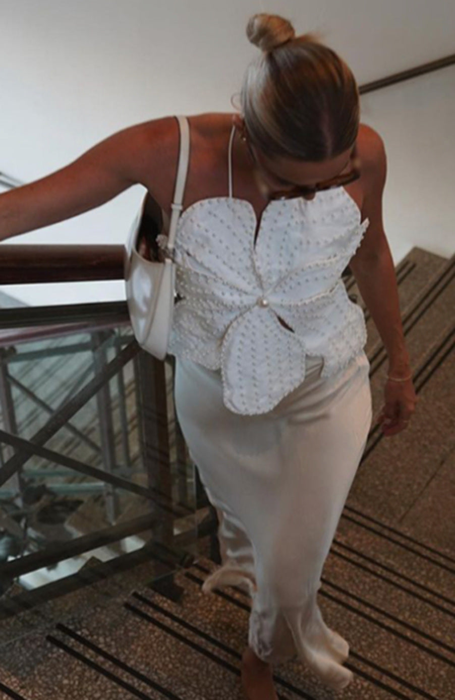 Damen Abendoberteil mit floralem Detail und Perlenverzierung Fudus