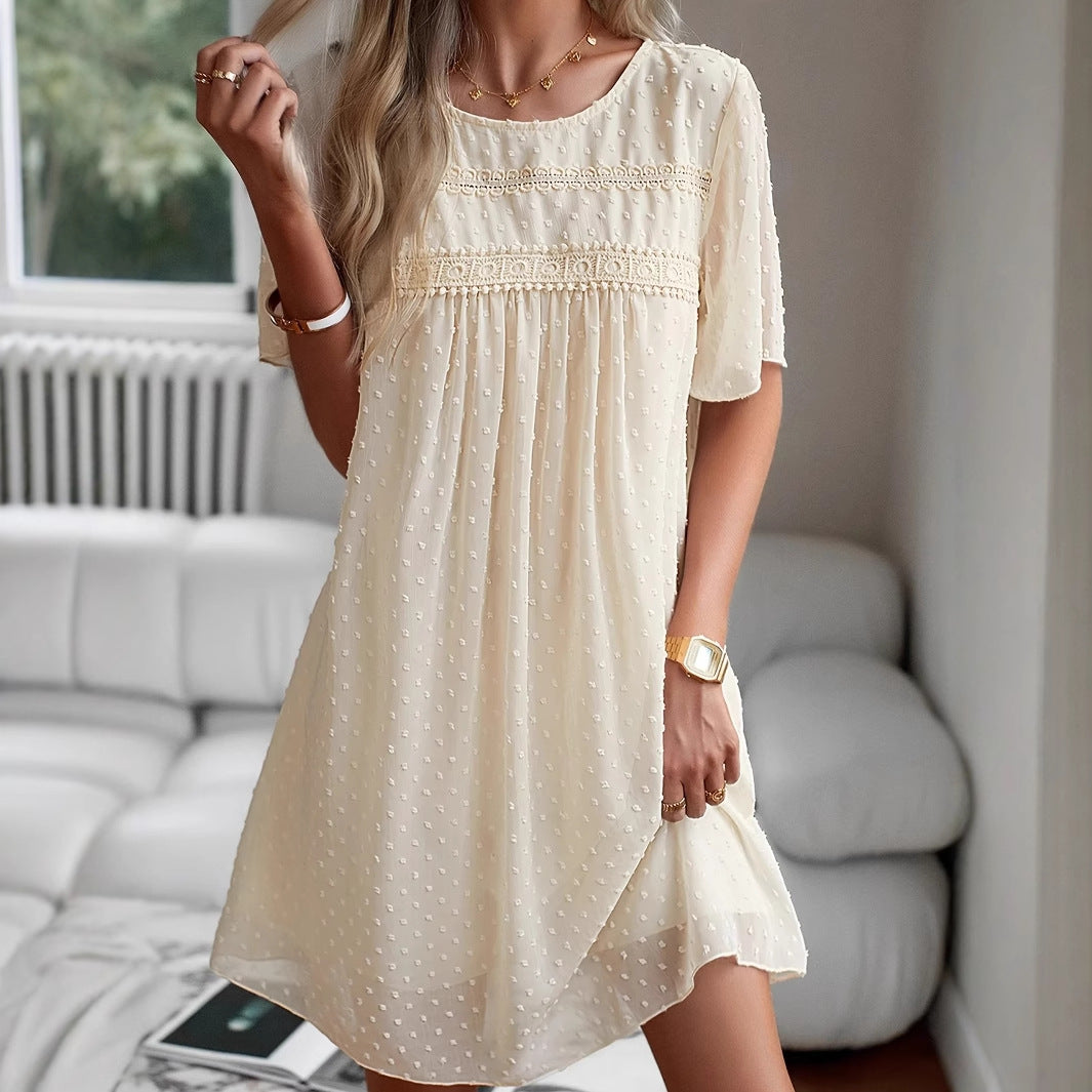 Damen luftiges Sommerkleid mit dekorativen Details und hochwertigem Material Fudus