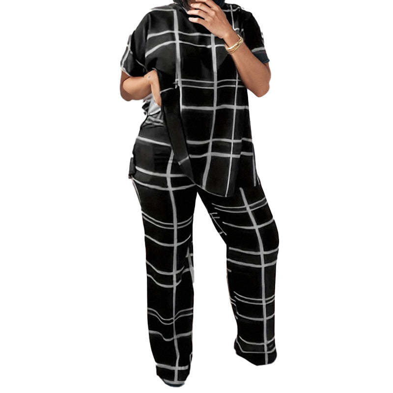 Damen lässiger Zweiteiler aus Übergangsstoffen im modernen Karomuster Fudus