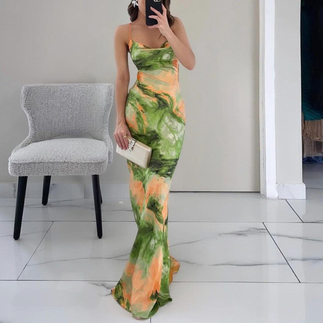 Damen Maxikleid mit einzigartigem Farbverlauf und schmalen Trägern Fudus