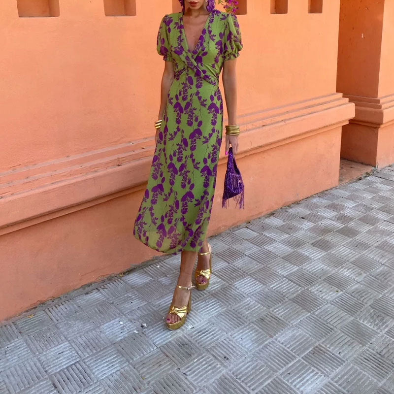 Damen Maxikleid mit tiefem V-Ausschnitt und luftigen Puffärmeln Fudus