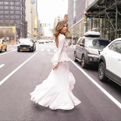 Damen Maxikleid mit voluminösen Rüschendetails und hohem Schlitz Fudus