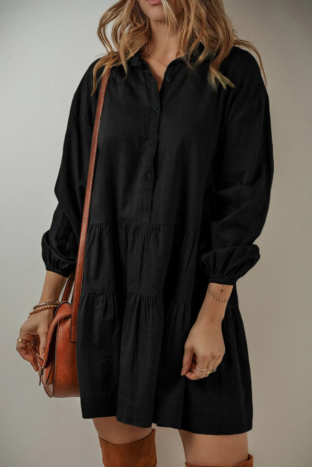 Damen Langärmliges Smockkleid mit Knopfdetails und Rüschen Fudus