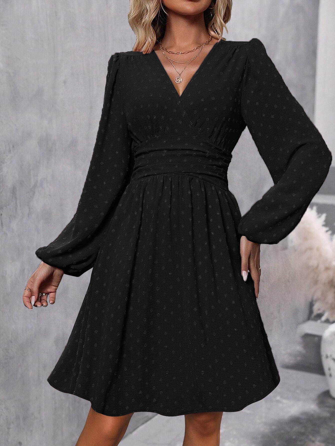Damen Elegantes Wickelkleid mit luftigen Ärmeln Fudus