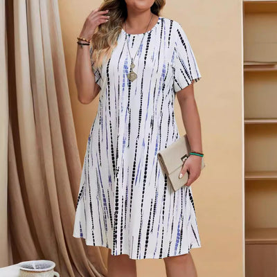 Damen unkompliziertes Sommerkleid mit modernem grafischen Design und schwingendem Schnitt Fudus