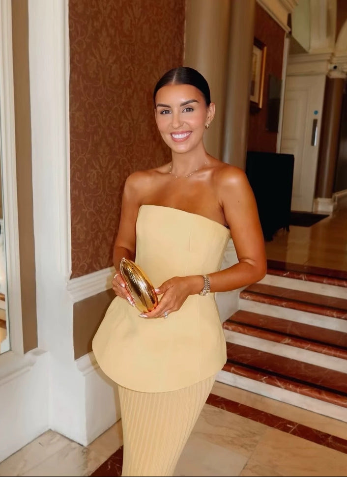 Ina | Trägerloses Plissiertes Schößchenkleid