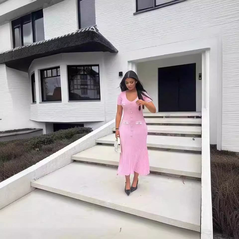 Damen Rippstrick Maxikleid mit Knopfdetails und V-Ausschnitt Fudus