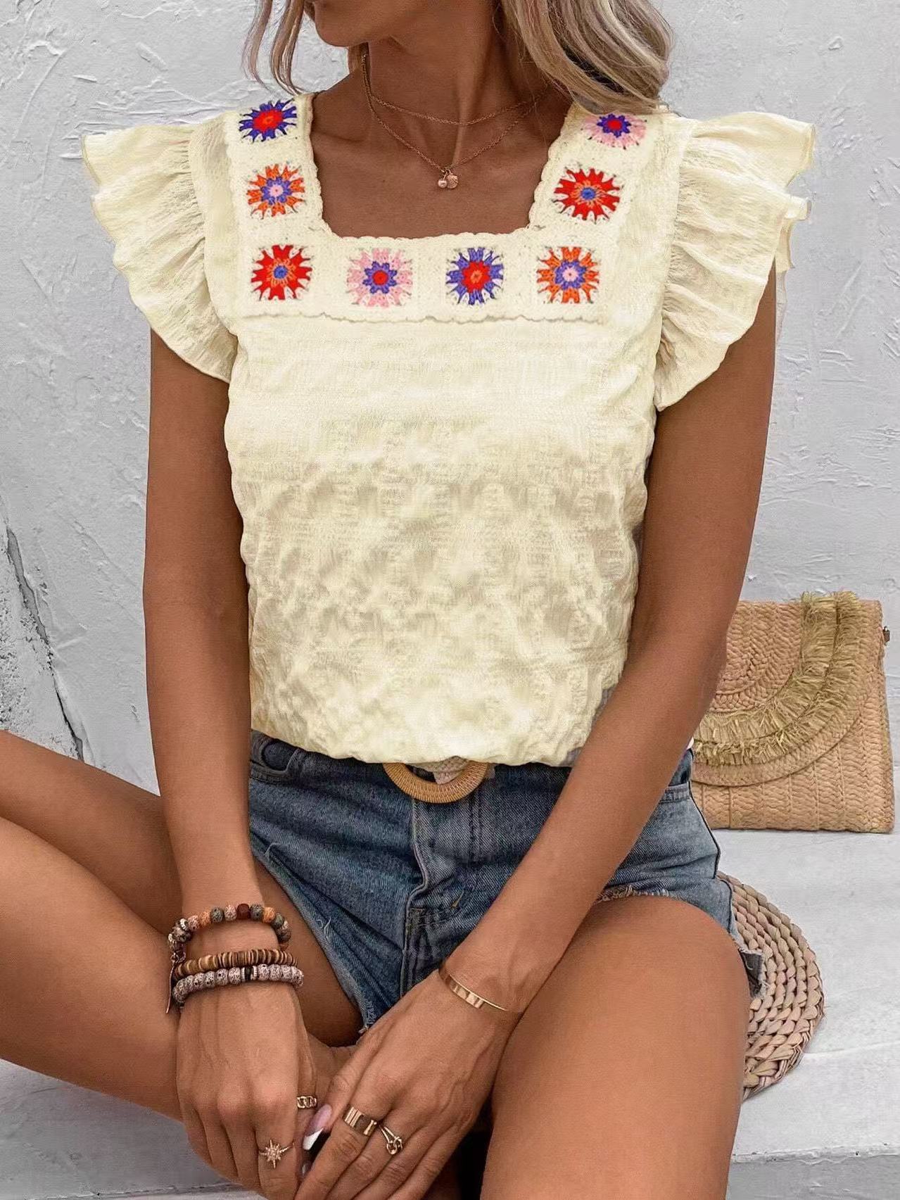 Damen Bluse mit Volant und handgearbeitetem Stickdesign Fudus