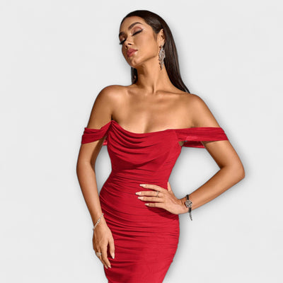 Ione - Off-Shoulder Raffung Bodycon Kleid