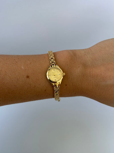 Zierliches Goldenes Damen Armbanduhr