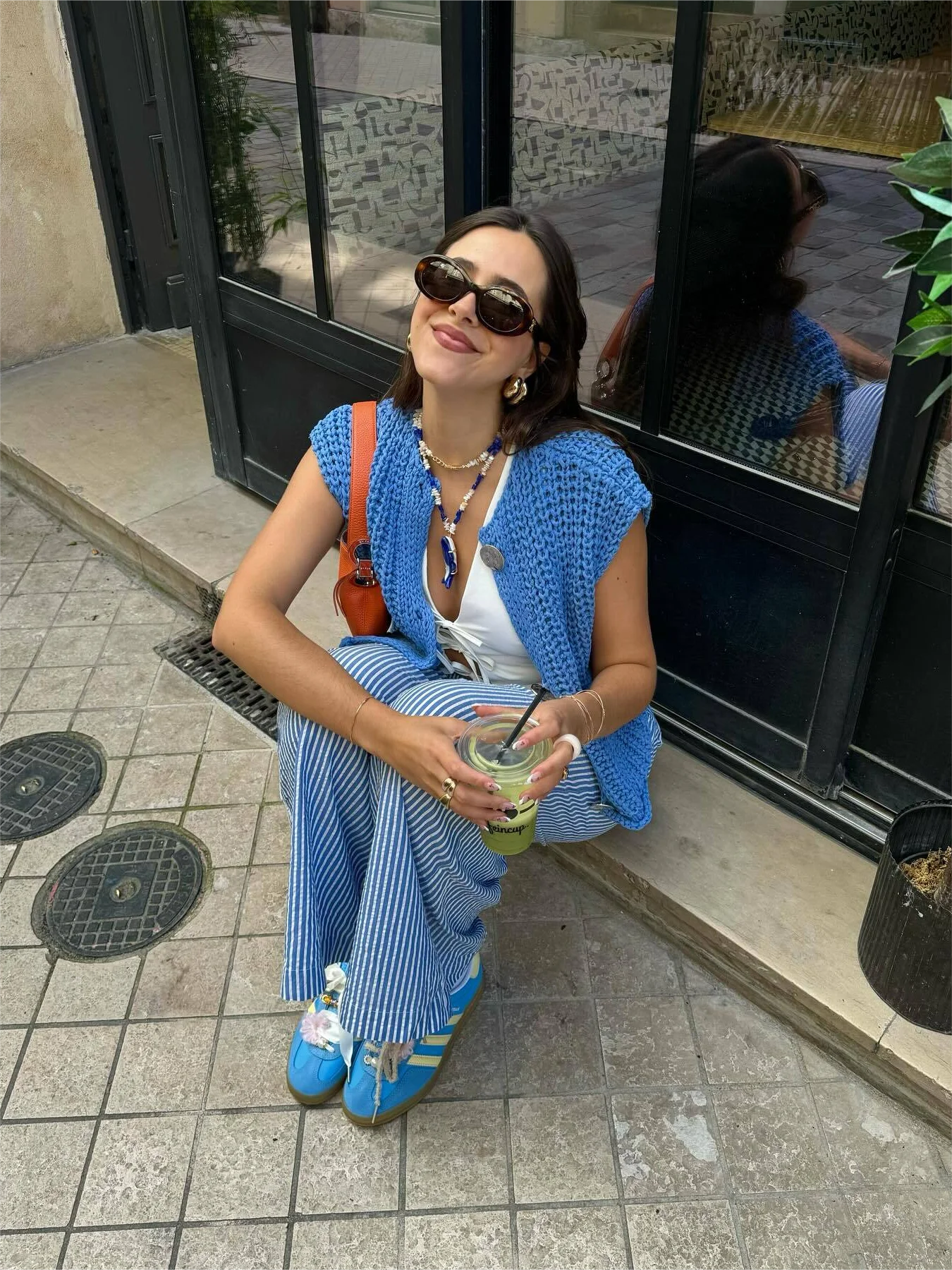 Klassische Strickweste für Damen – Vielseitiger Stil für Herbst und Winter