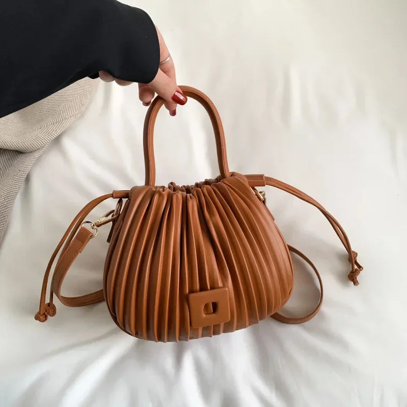 SIENNA |  Bucket Bag im Luxus-Stil