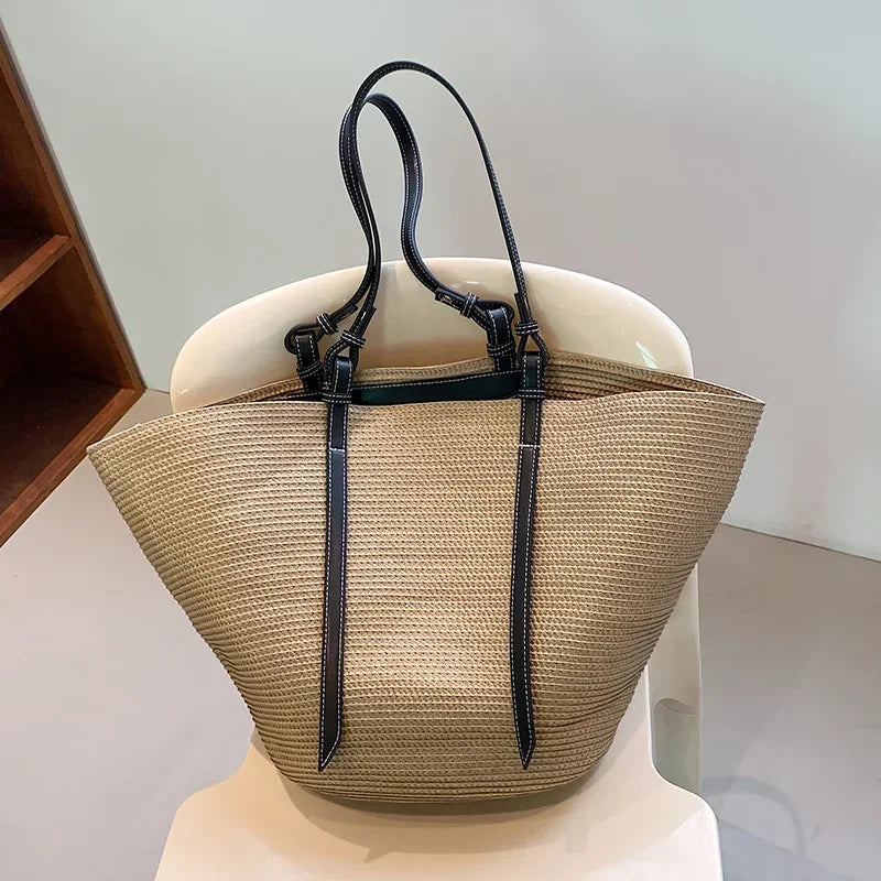 Luxus Boho Strohtasche Damen – Handgemachte Strandtasche mit veganem Leder