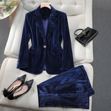 Blau