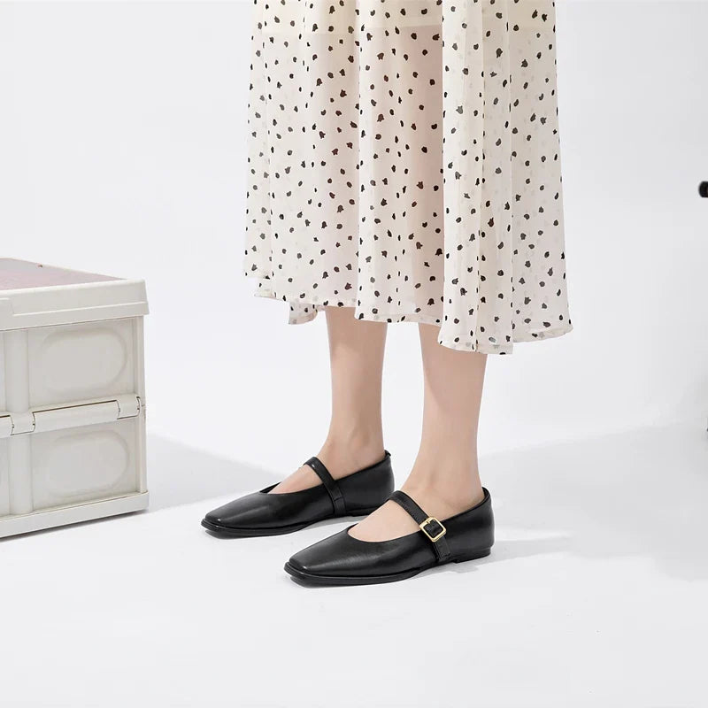 Klassische Mary Jane Dirndl Schuhe | Quadratische Zehenpartie