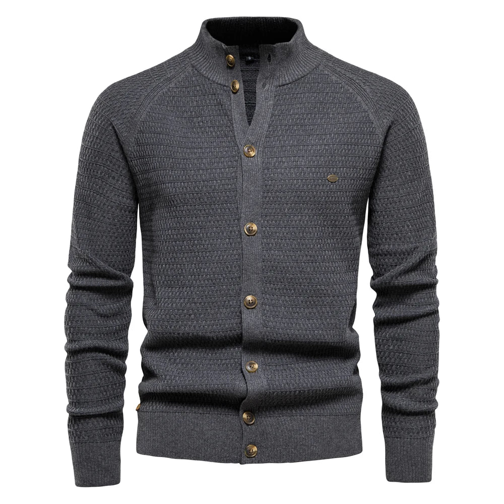 Eleganter Miros™ Baumwoll-Cardigan mit Slim-Fit, V-Ausschnitt und Raffiniertem Knopfverschluss