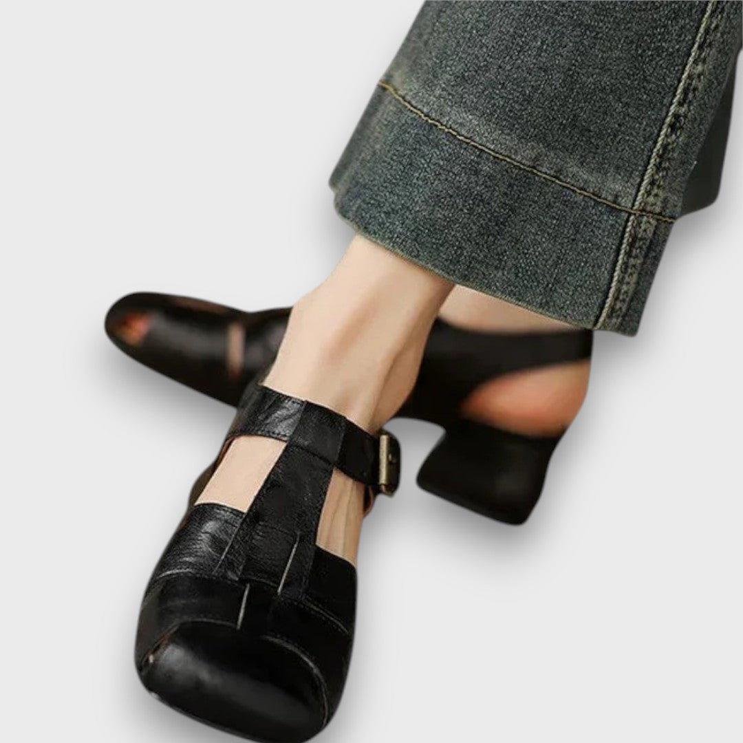 Meloria – Elegante Ledersandale