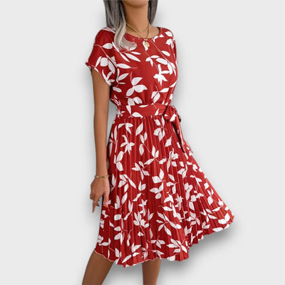 Florienne – Faltenkleid mit verspieltem Charme