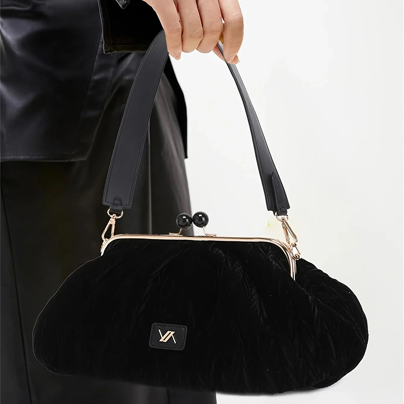 Retro Damen Schultertasche aus Samt mit Bambusblatt – Große Kapazität, ideal für Weihnachtsfeiern