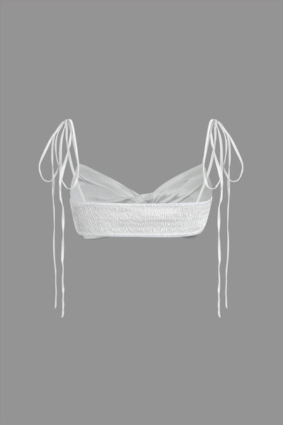 Elizabeth | Ein Stück Satin-Top mit verstellbaren Schnürträgern & Knotendetail