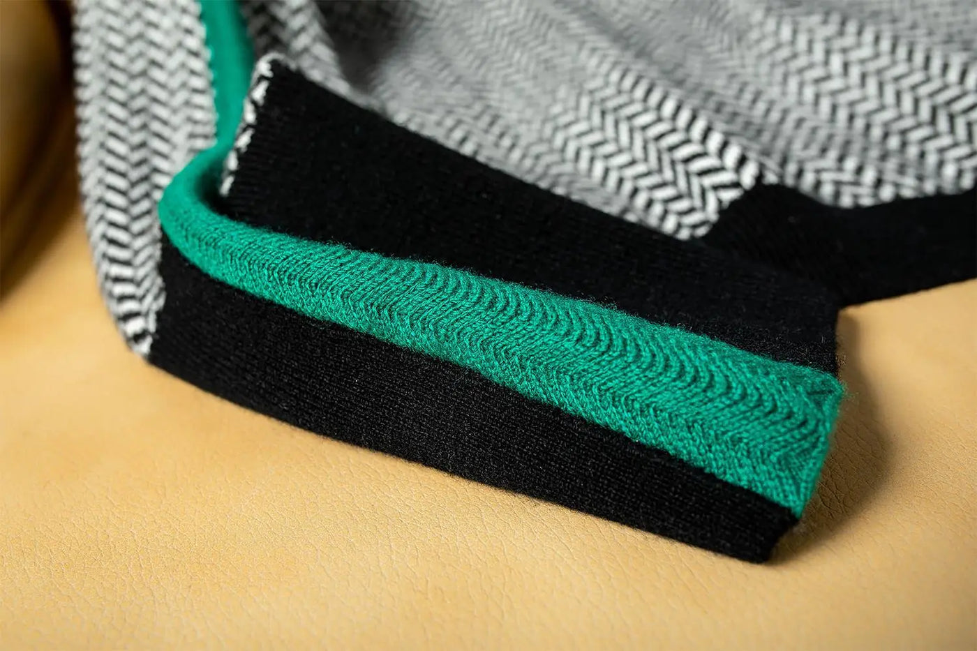 Mia | Schickes Streifendesign Damenpullover