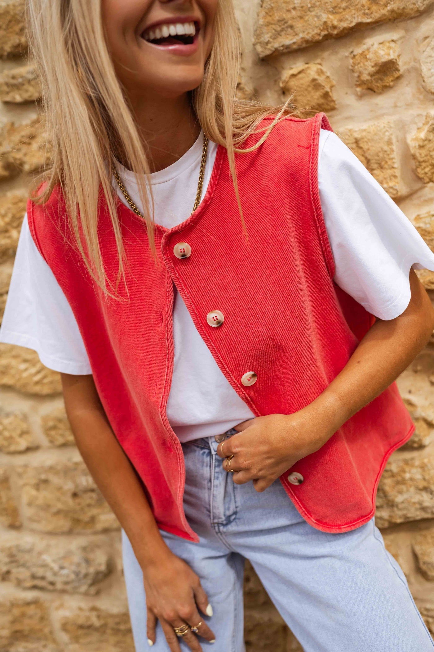 Damen Weste mit Knöpfen – Rot, Figurbetont & Leicht – Sommer & Layering