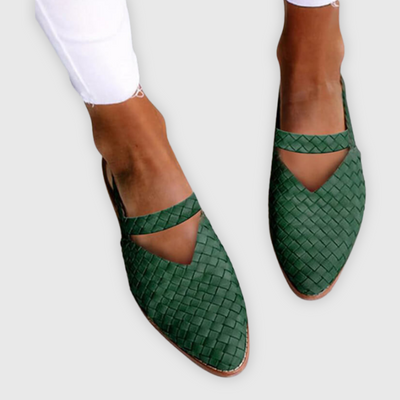 Geflochtene Damen Sandalen aus Leder