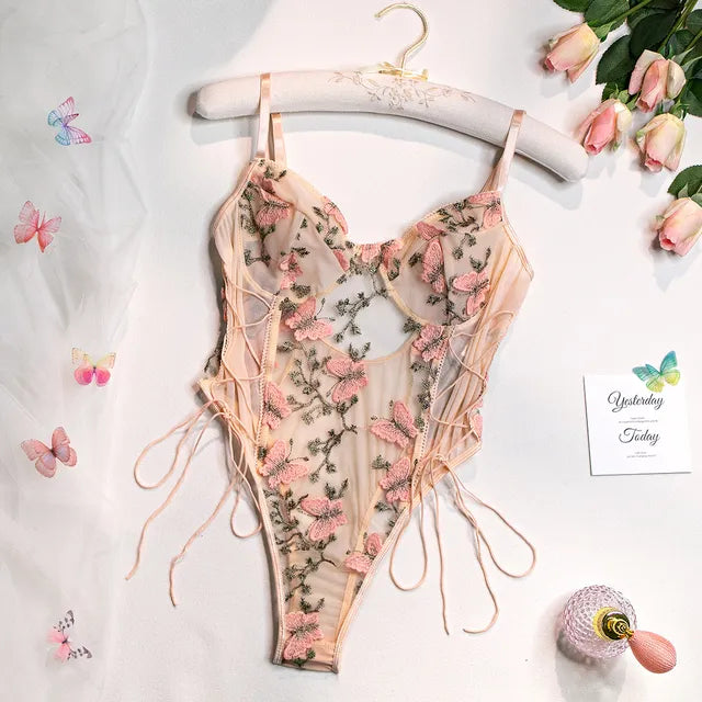 Selene™ | Bestickter Schmetterling Bodysuit – Eleganz trifft auf Sinnlichkeit