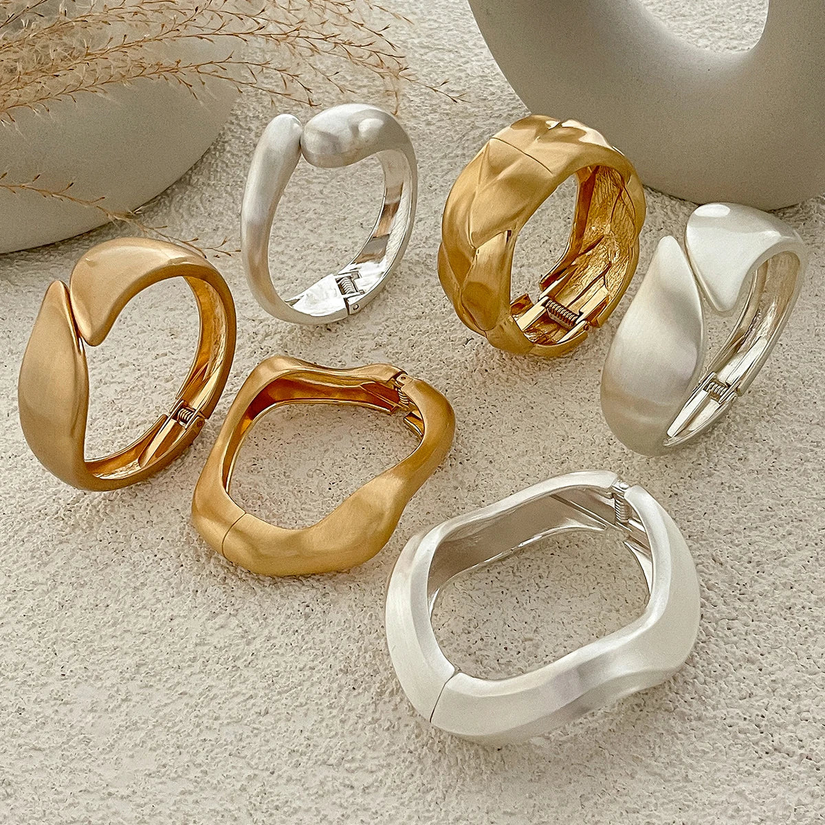 Stilvolle Vintage Damen Armreif Geometrisch Golden Silber