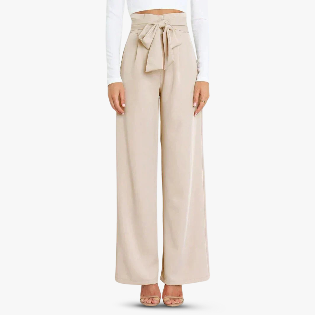 Weite Damen Stoffhose mit Bindegürtel