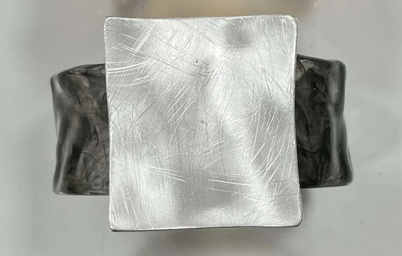 Geometrischer Damen Armreif Chunky Design Harz Gold Silber