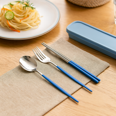 Zeyora | 4-teiliges Reisebesteck- und Essstäbchenset aus Edelstahl mit Halter