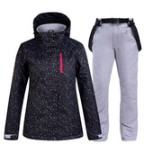 Set mit grauer Hose