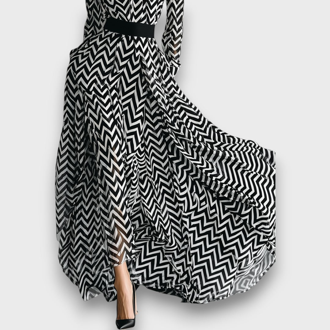 Zarielle – Maxi-Chiffonkleid mit Schwarz-Weiß-Muster