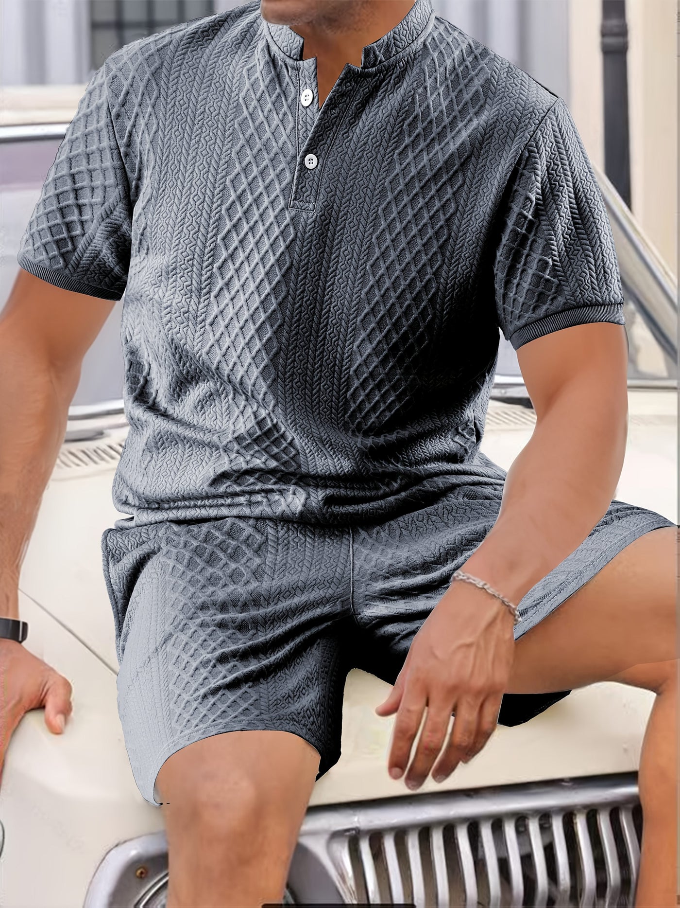 Reginald – Zweiteiliger Satz Mit Strukturiertem Muster