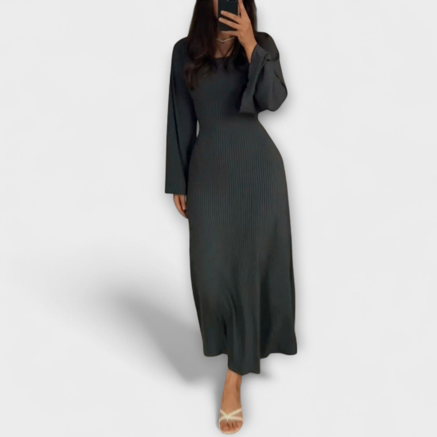 Jocelyn - Schickes Strickkleid mit Taillendetail