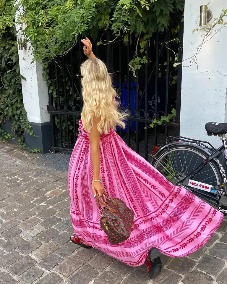 Boho Maxikleid mit Stickerei & Spaghettiträgern – Sommer Chic