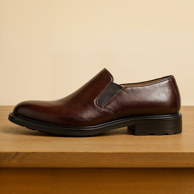 Bellmoor™ Klassischer Chelsea Loafer aus PU-Leder mit Mahagoni-Finish und Rutschfester Sohle