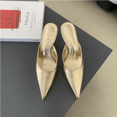 Anastasia Pantoletten mit Absatz und Spitzfuß