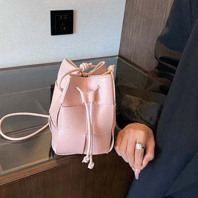 Anikadel Crossbody Beuteltasche