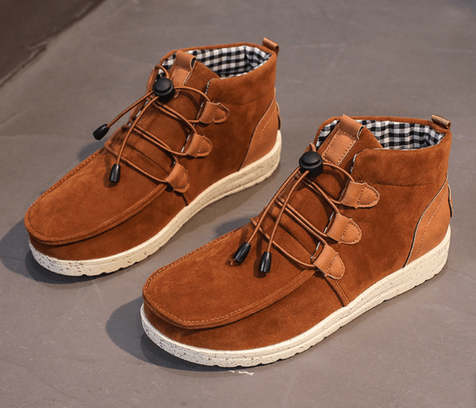 August Schuhe mit Kordelzug aus Samt