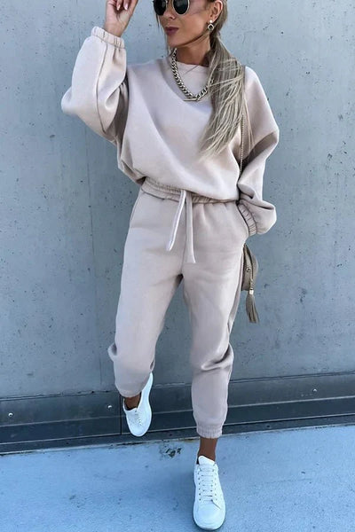 Mackenzie Pullover und Hose Set