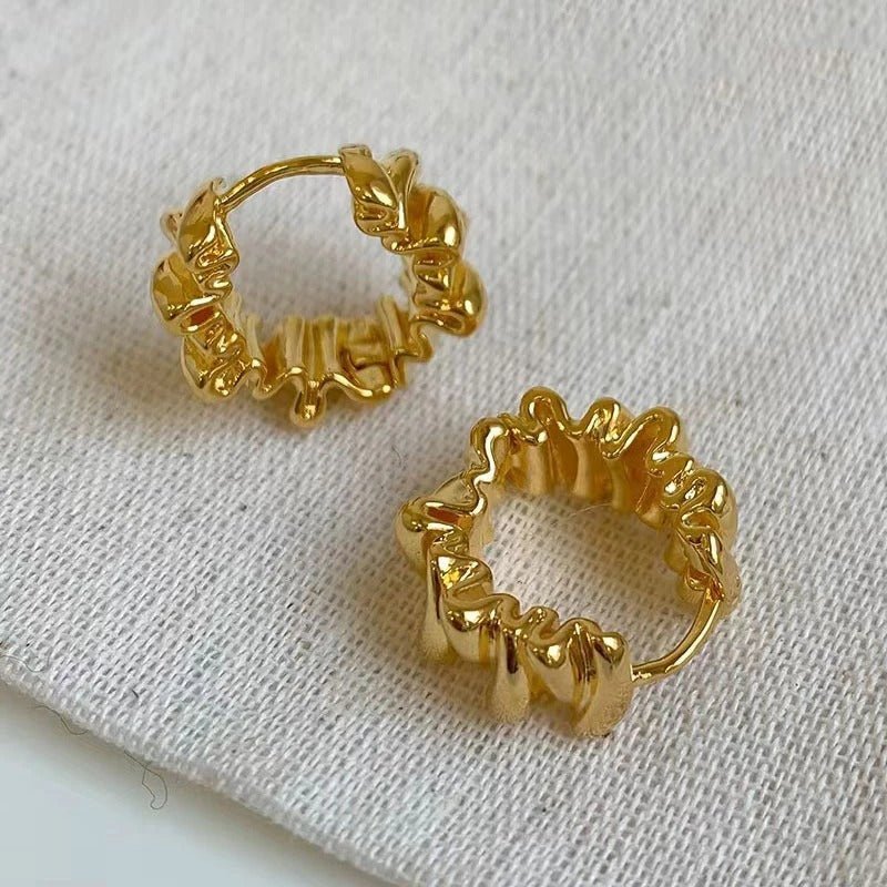 Micara - Ruffled Hoops - Ohrringe