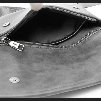 Rodney Klappe Leder-Umhängetasche Schwarz für Damen – Kompakt, Elegant & Verstellbarer Träger