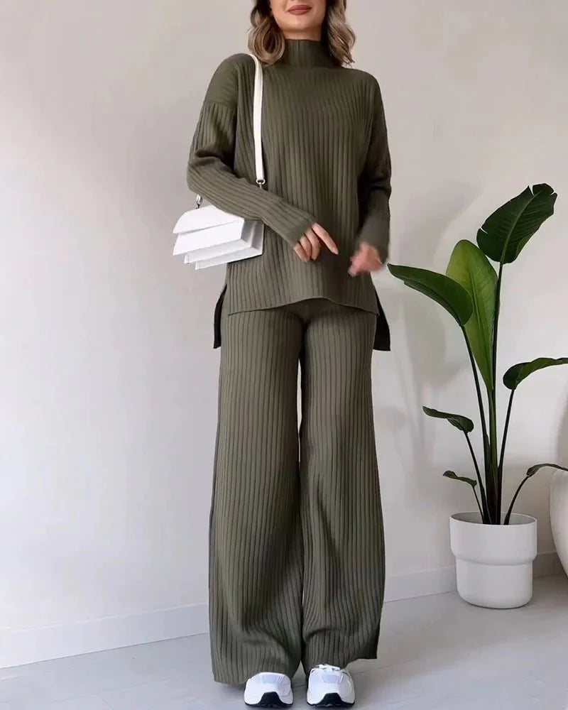 Zainab Gerippter Pullover und Hose Set